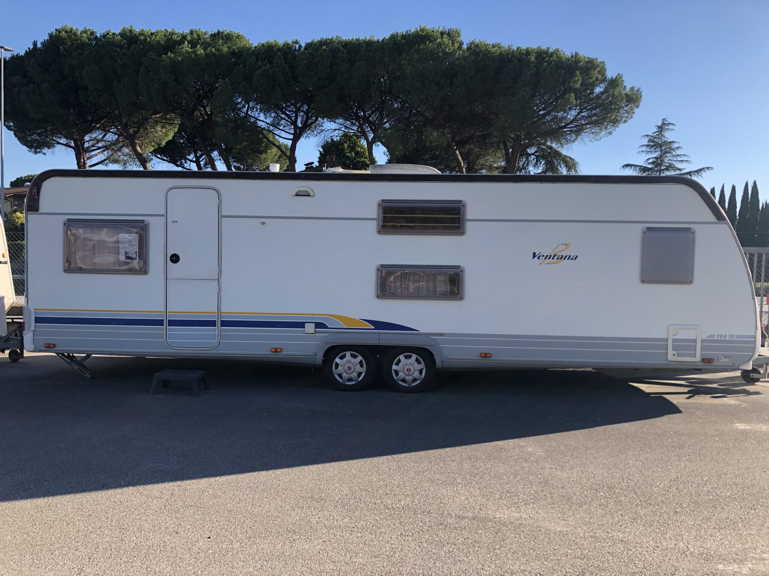 GES International S.r.l.. Kit Bürstner - Foto 9